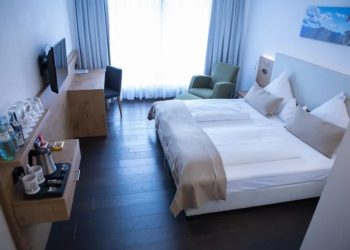 Zum Hirsch Hotel Wertingen