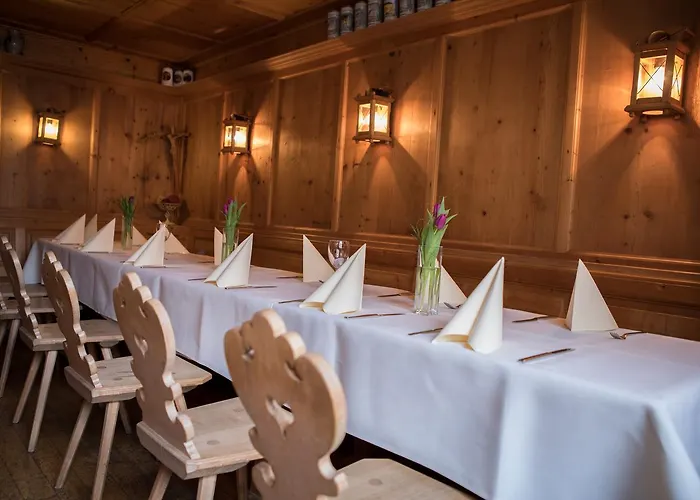Zum Hirsch Hotel 3*