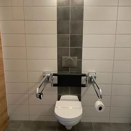 Hotel Zum Hirsch 3*