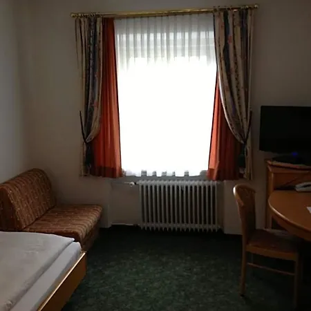 Hotell Zum Hirsch
