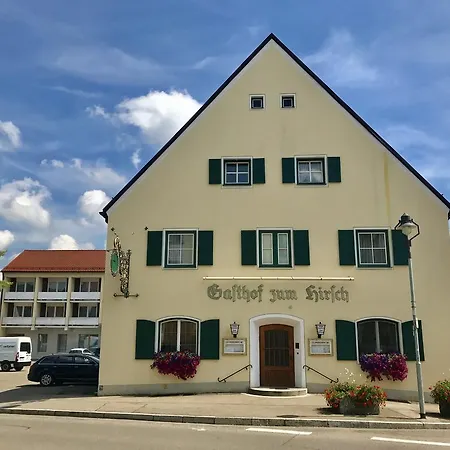 Zum Hirsch Hotel 3*