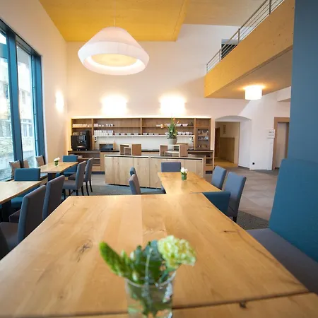 Zum Hirsch Hotel