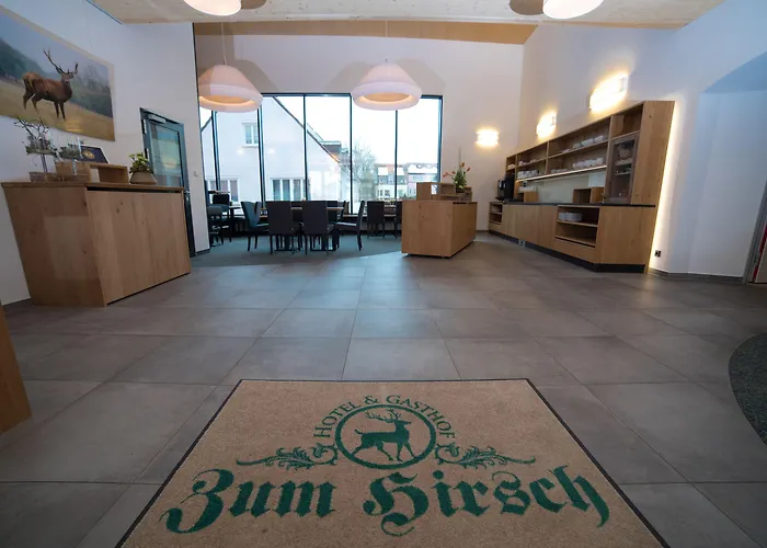 호텔 Zum Hirsch 3*